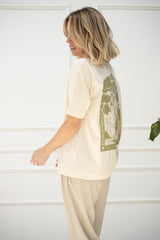 T-Shirt (Oversized) mit "Folklore Piano" Motiv