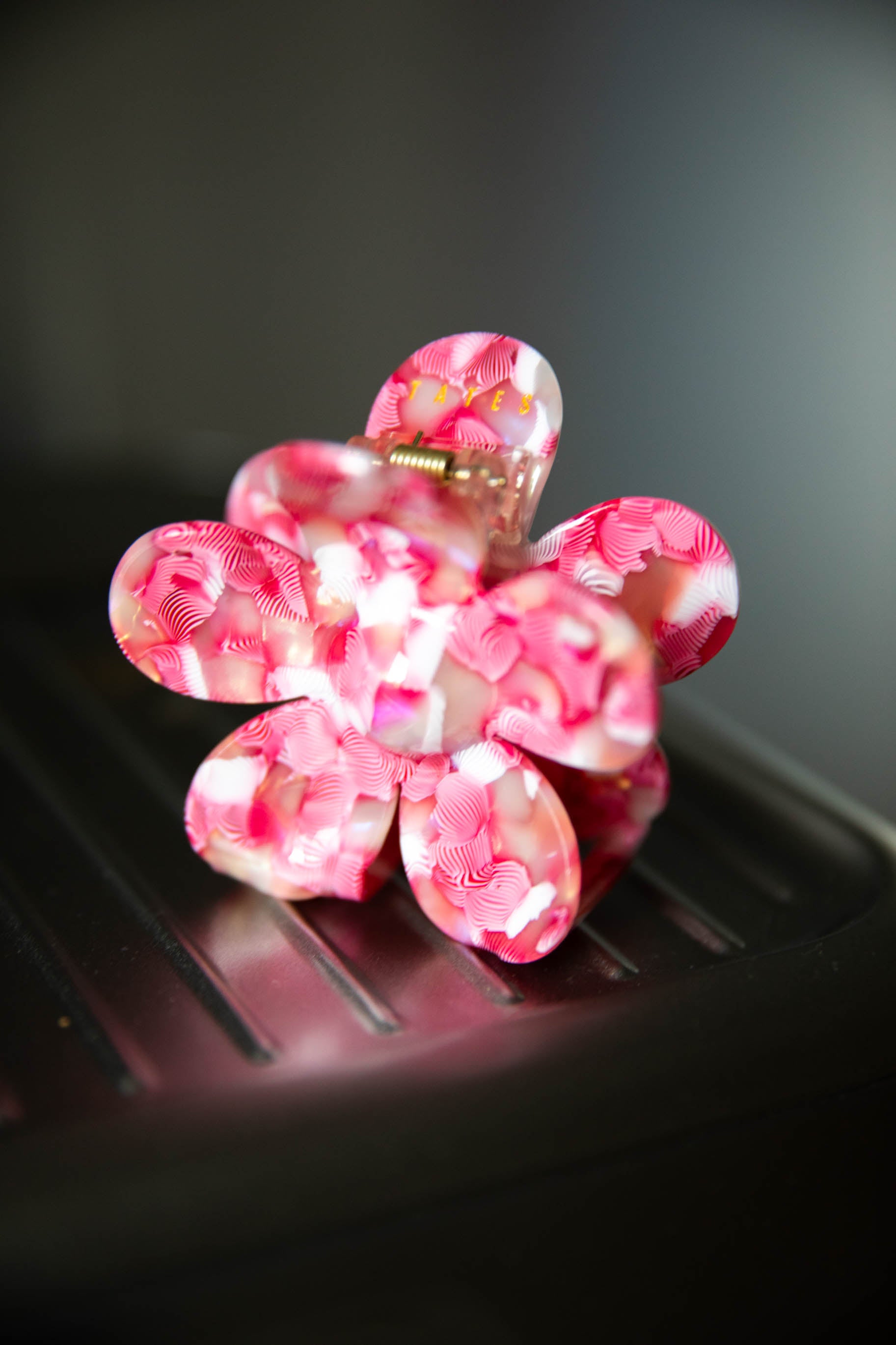 Rosie shell Blume Haarklammer