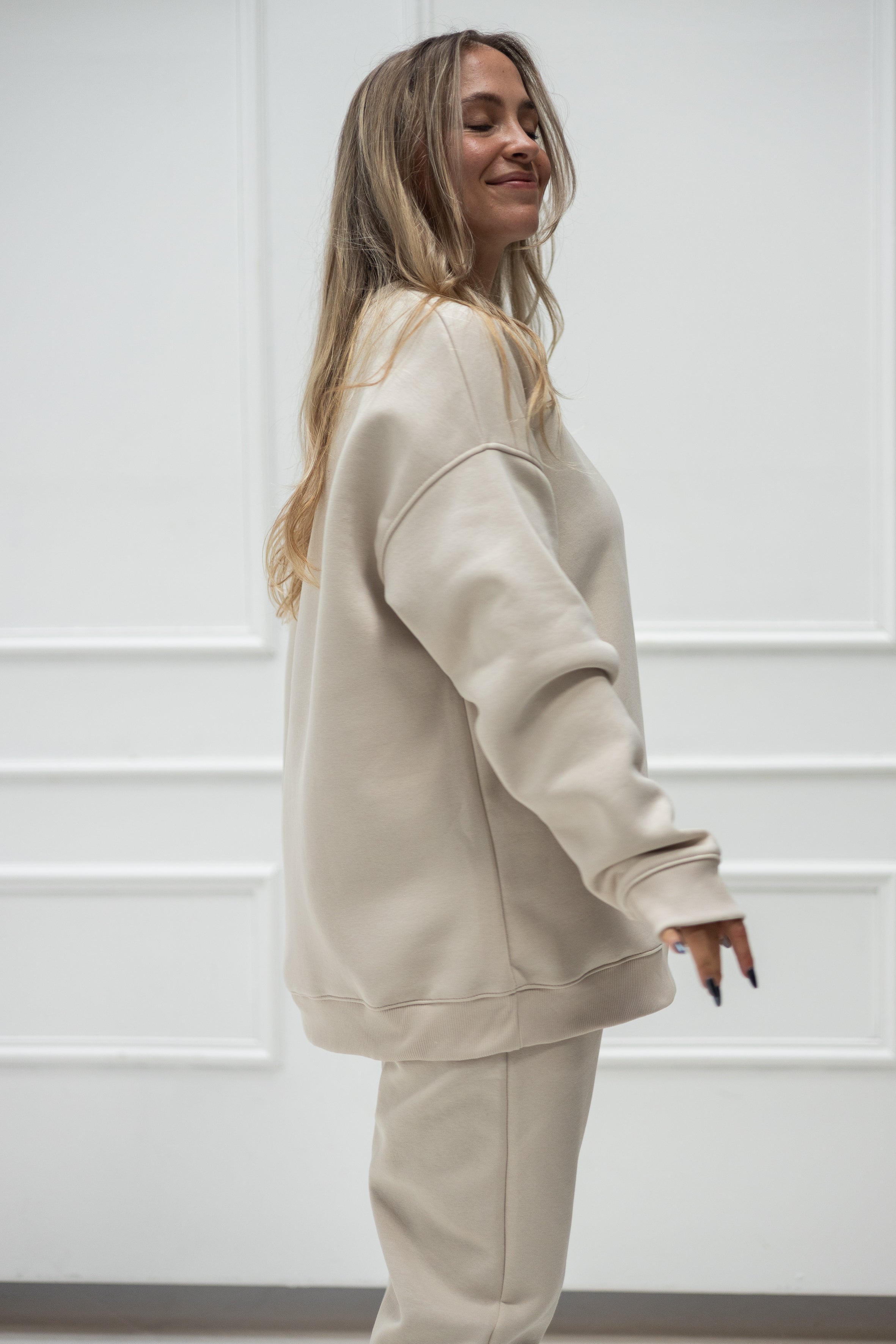 Wide Waistband Sweater – Beige