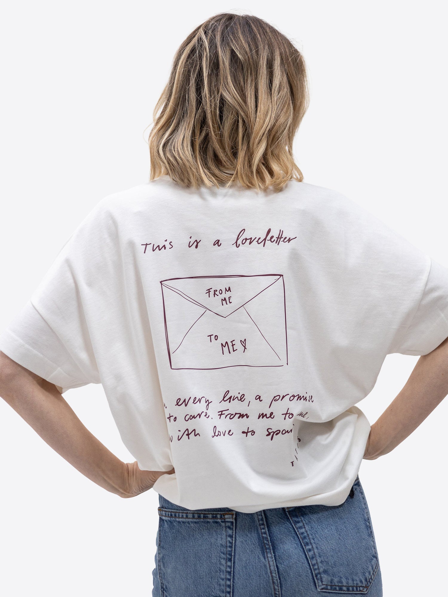 Soft Touch T-Shirt "Love letter" – Off white