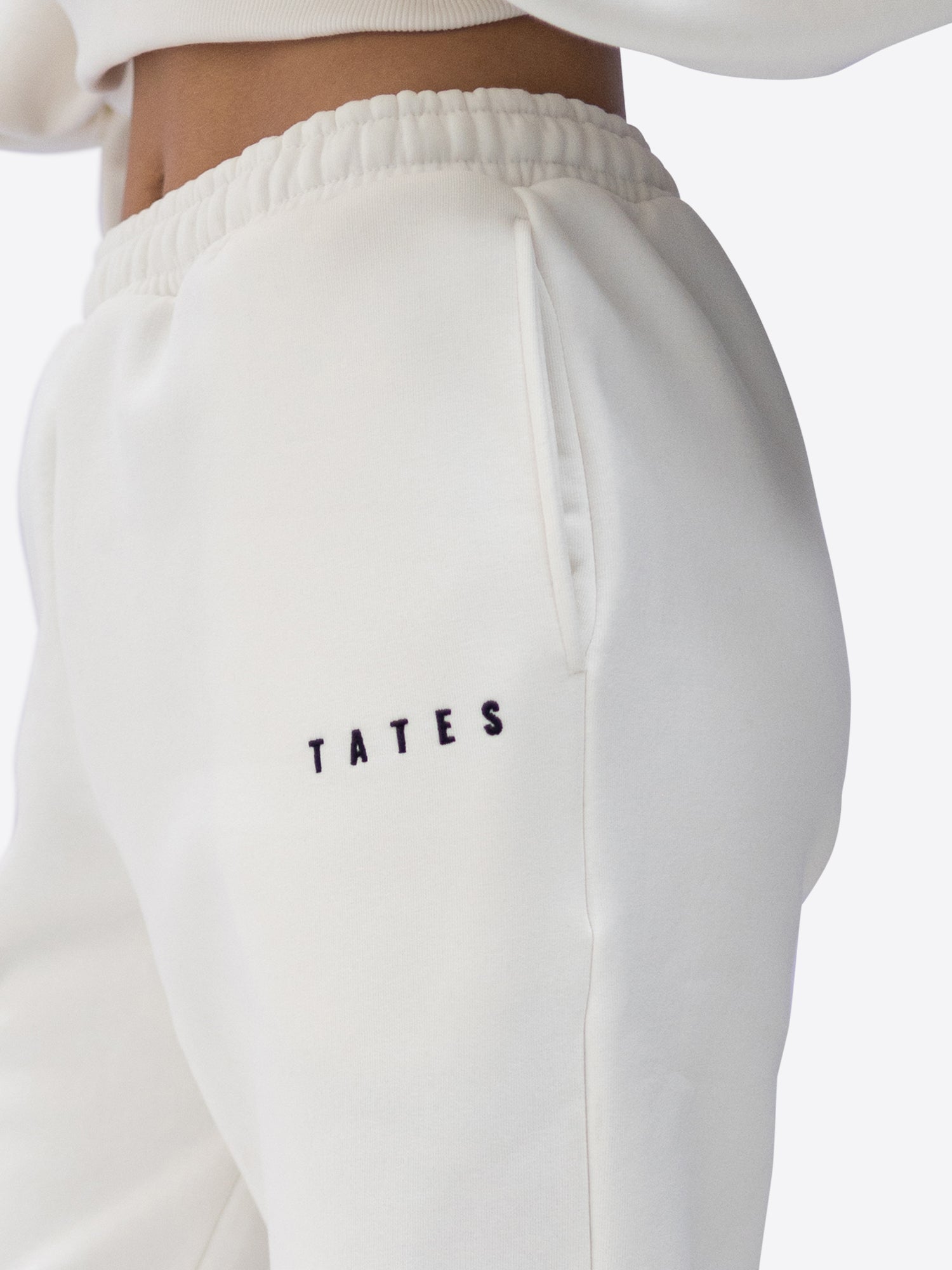 Jogginghose tight leg – Off white