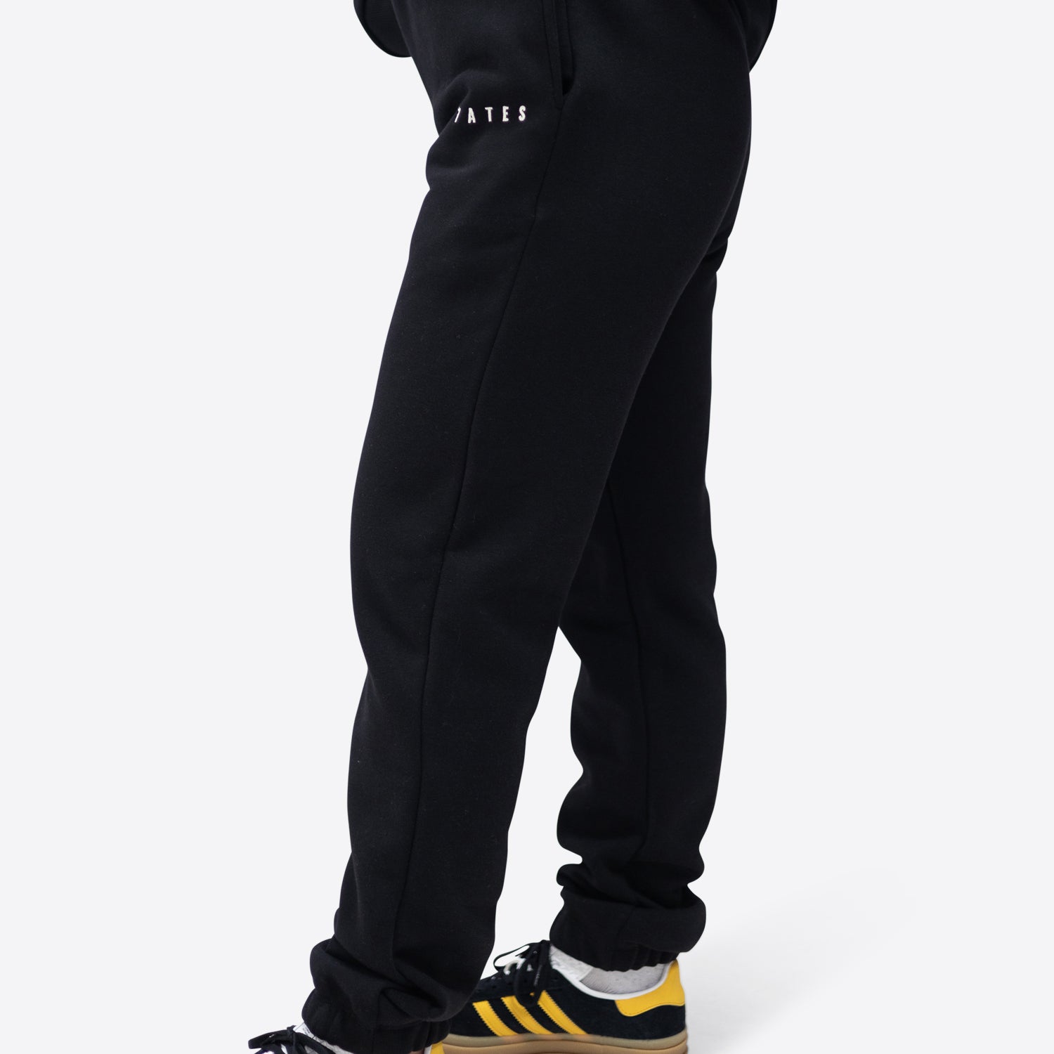 Jogginghose tight leg – Schwarz