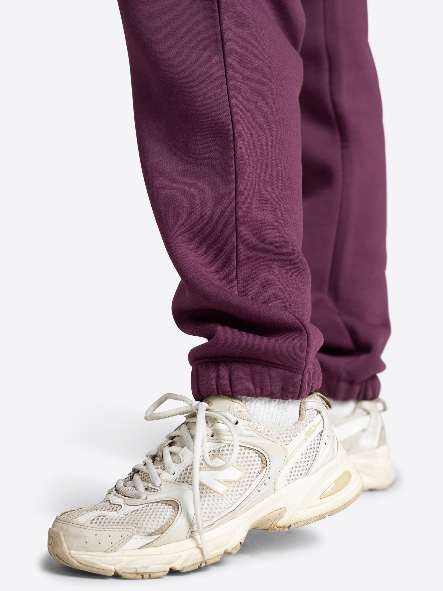 Jogginghose tight leg – Aubergine