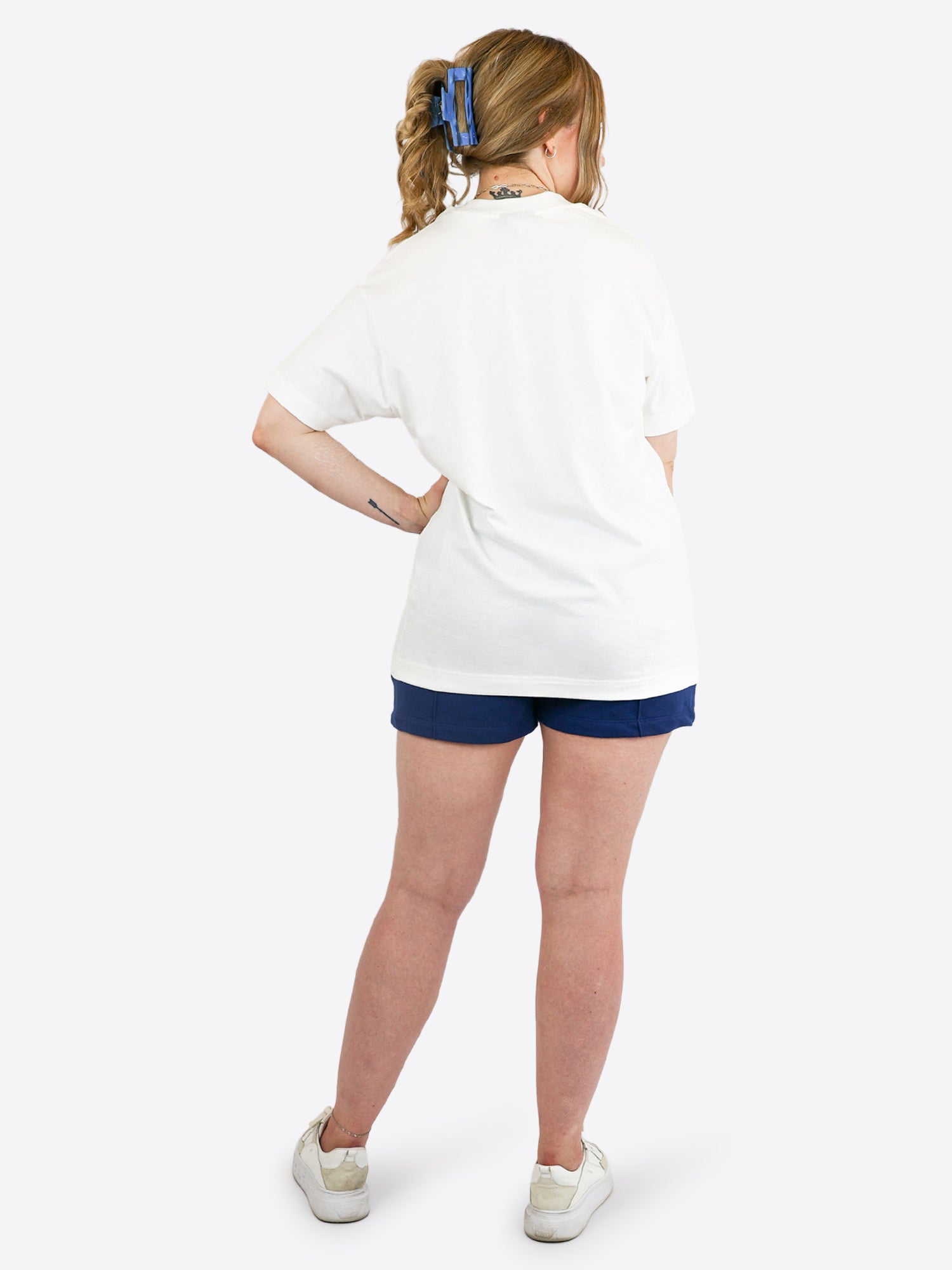 Oversized T-Shirt 2.0 – Off white mit Stick