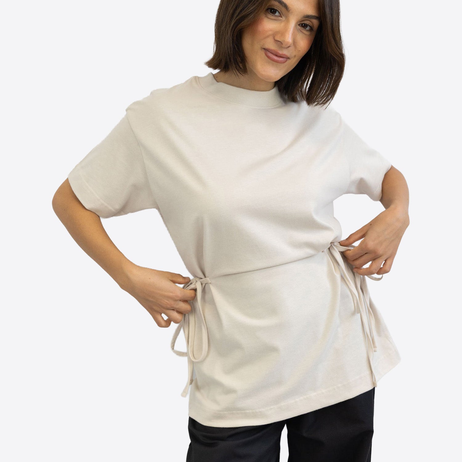 T-Shirt mit Schleifen-Bindung – Beige