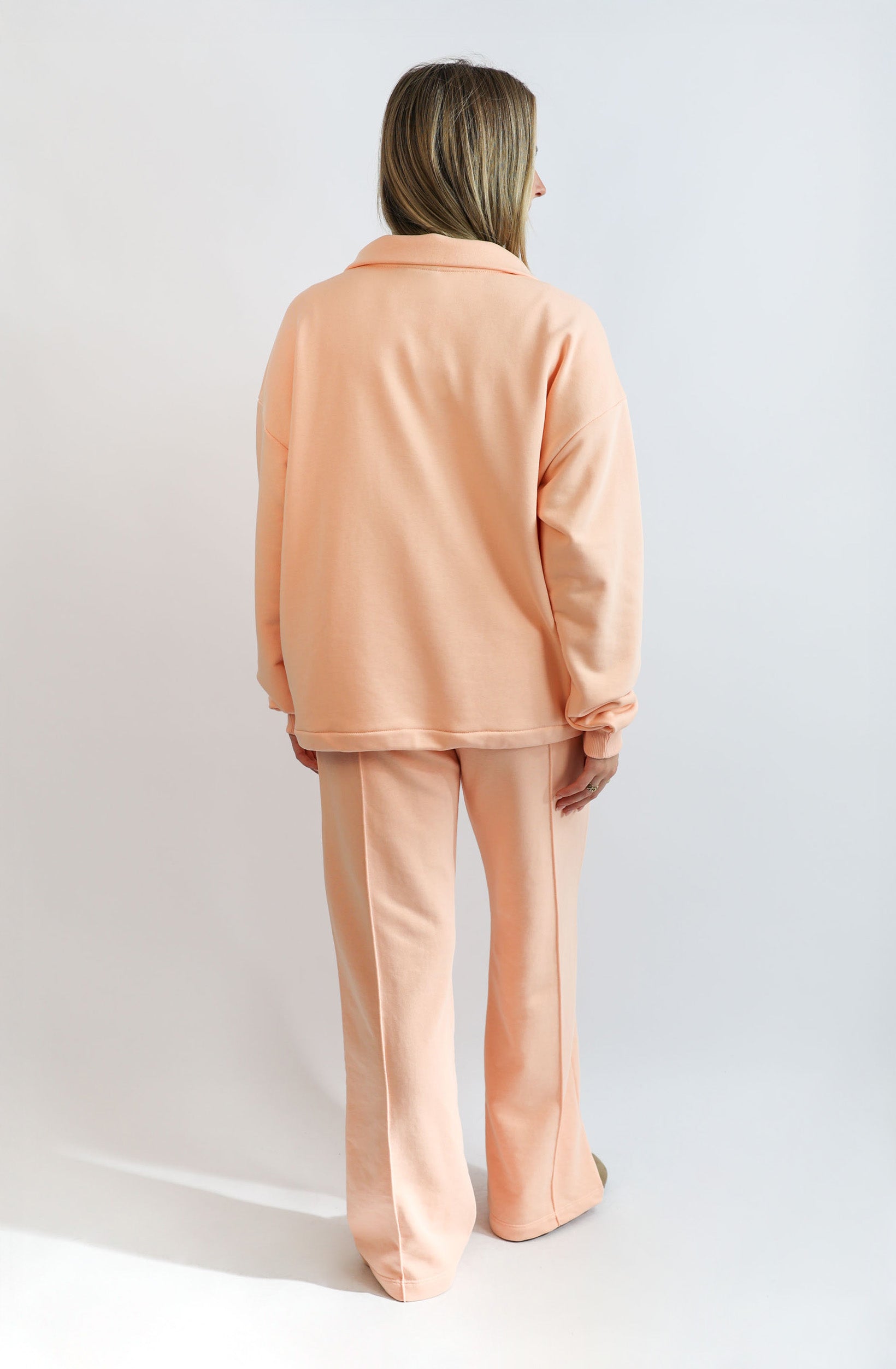 Verstellbarer Light Crop Sweater – Peach