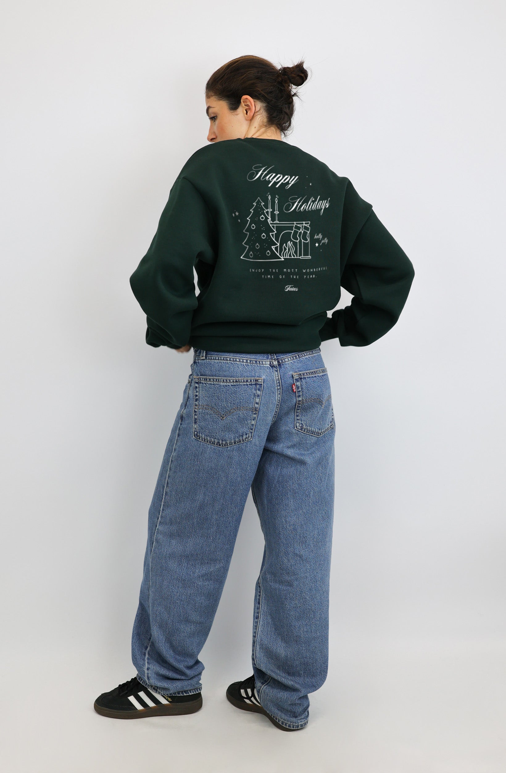 Original Regular Waistband Sweater "Happy Holidays" – Pine Green