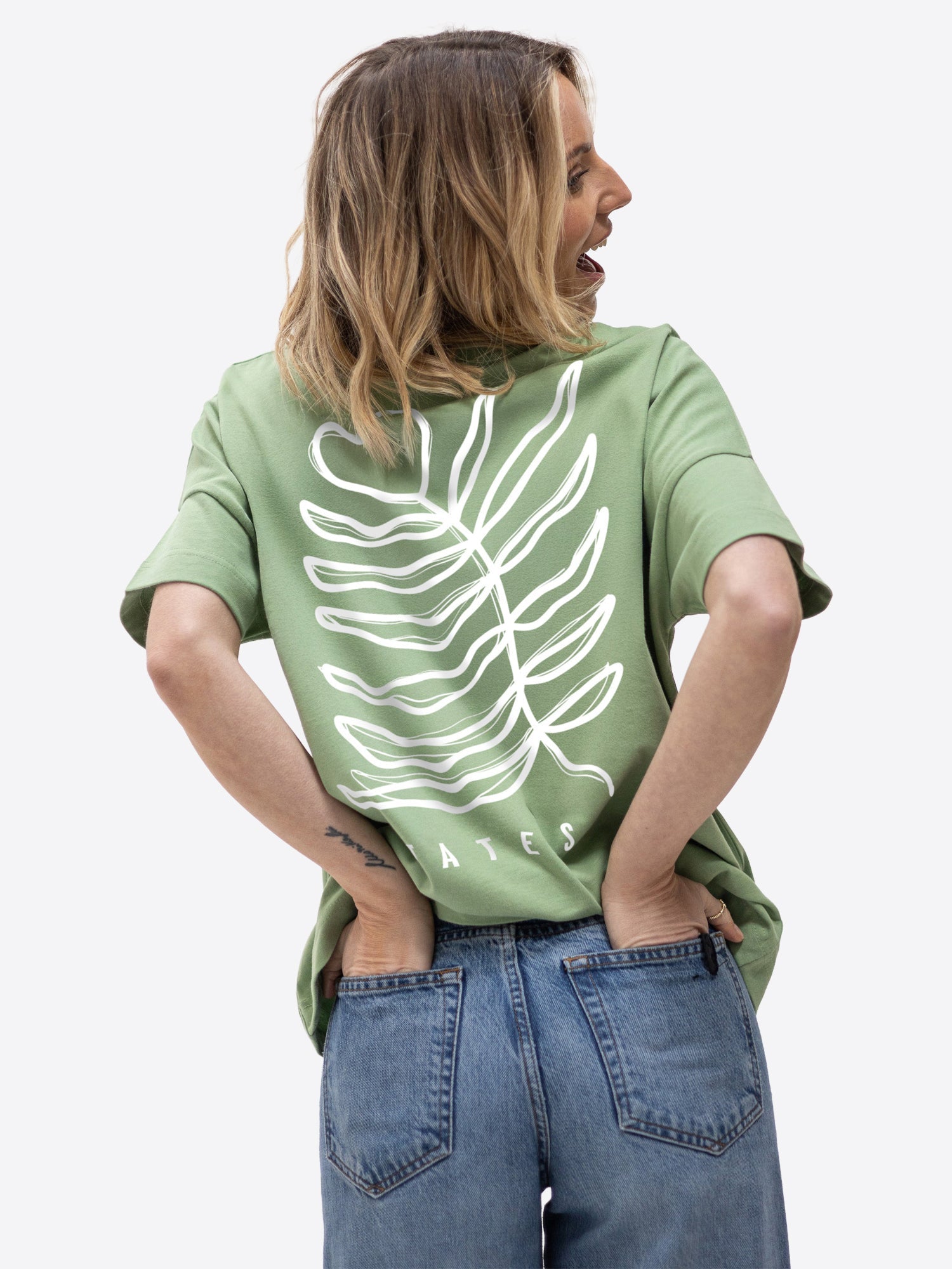 Soft Touch T-Shirt "Heart flower" – Matcha