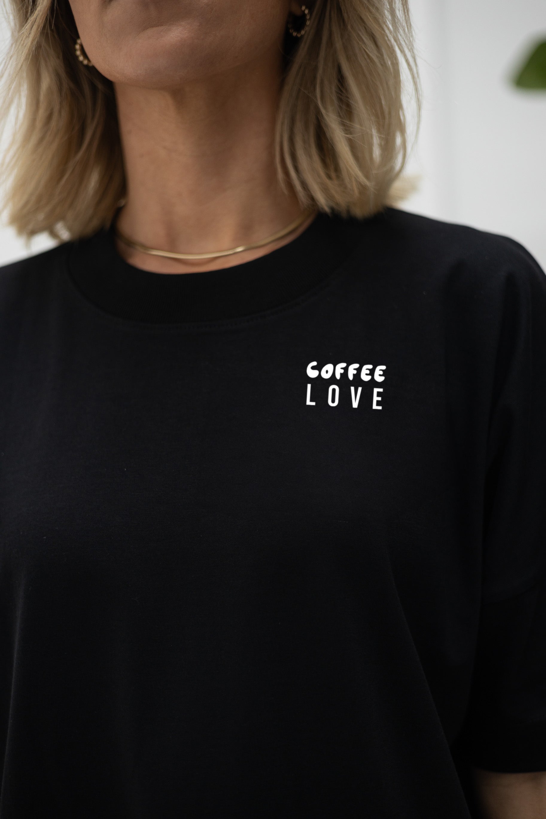T-Shirt "I made you coffee" – Schwarz