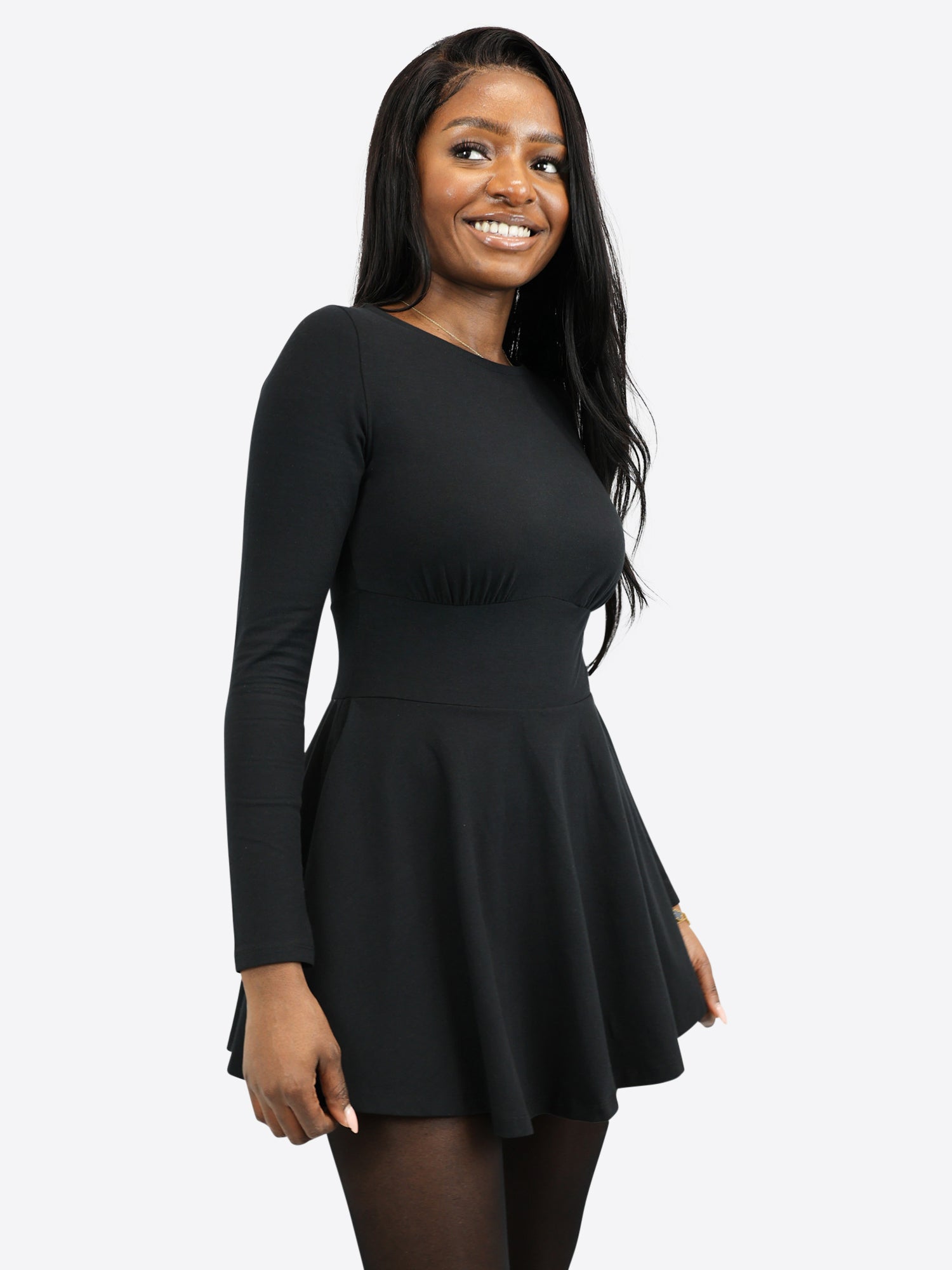 Mini Skort Kleid mit langen Ärmeln - Schwarz