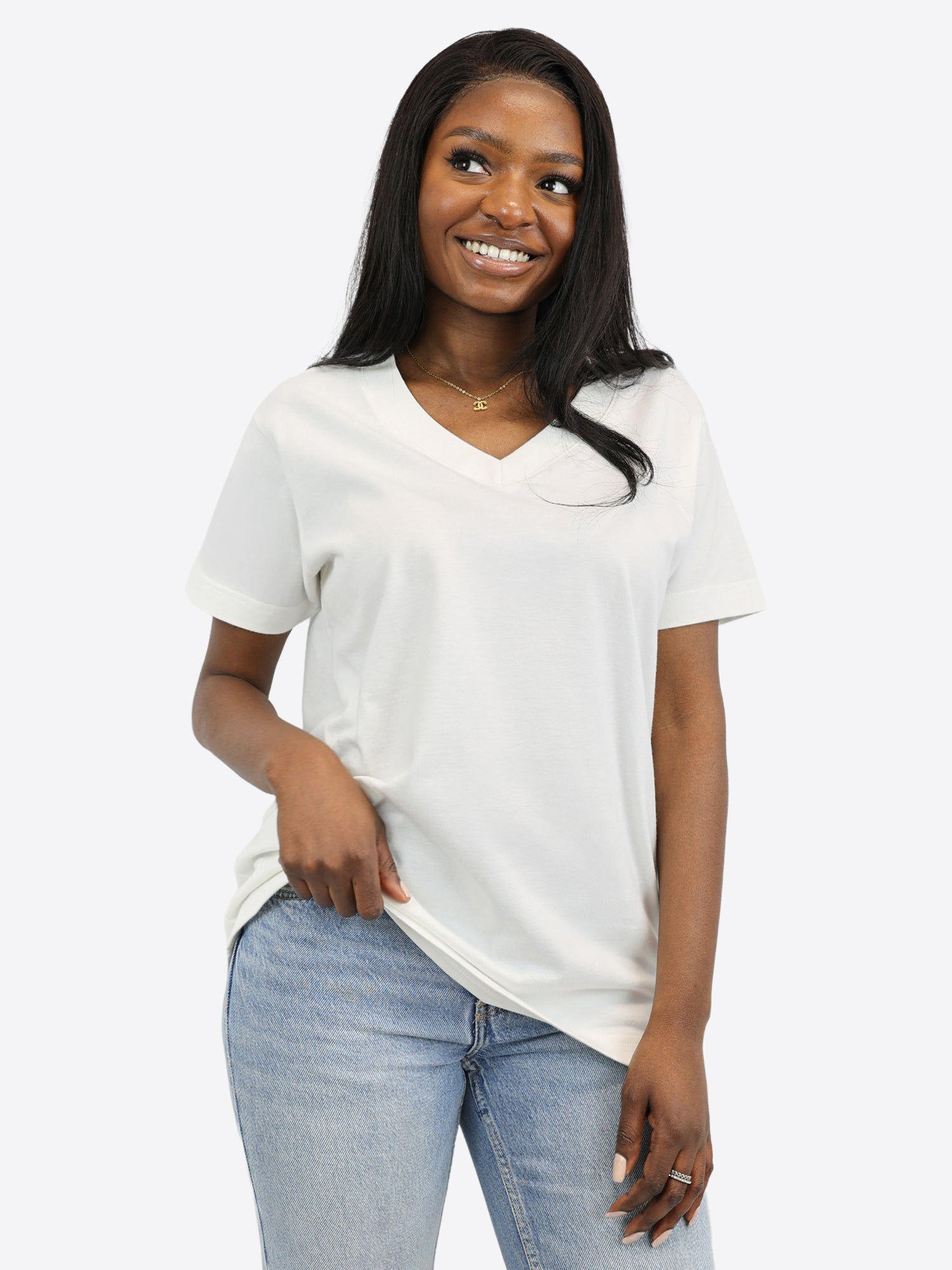 V-Ausschnitt T-Shirt – Off white